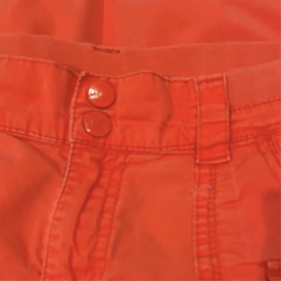 𝅺lee Easy Fit Size 10 Capri Melon Colored Cargo Pants - Picture 5 of 5